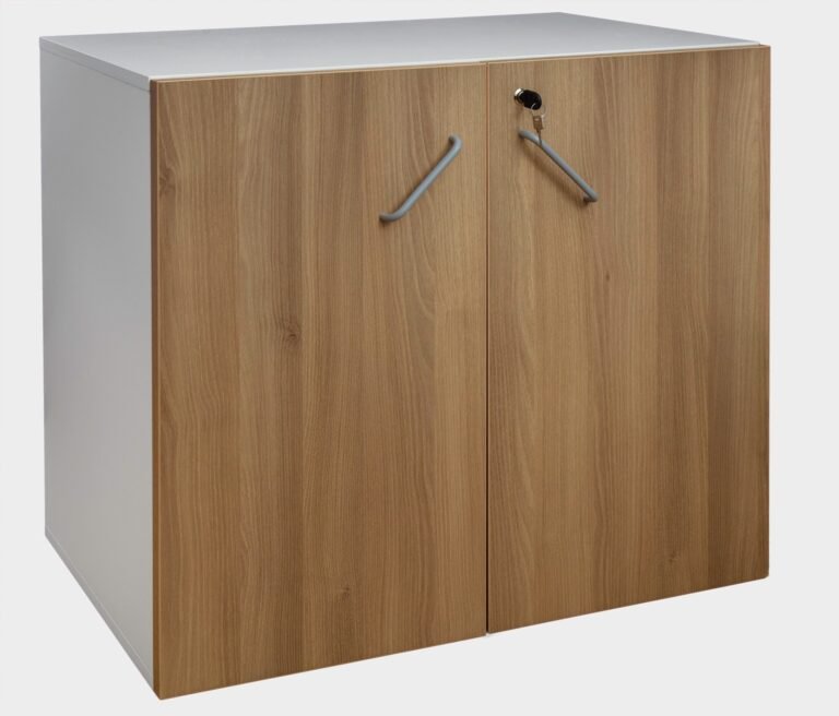 Meuble de bureau pour ranger des dossiers, classeurs ou fournitures. Système de verrouillage par clé intégré.