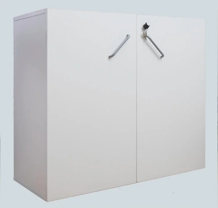 Meuble de bureau à 2 portes battantes en bois mélamine blanc et système de serrure.