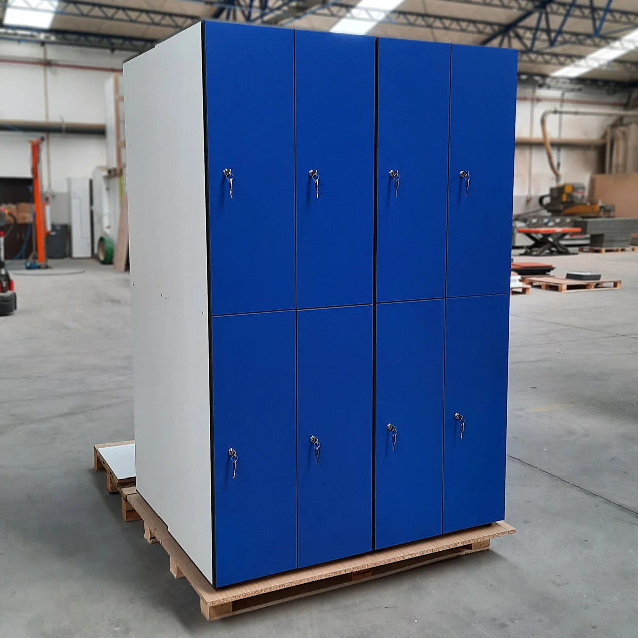 Casier consigne pour les entreprises, industriels et collectivités en bois stratifié