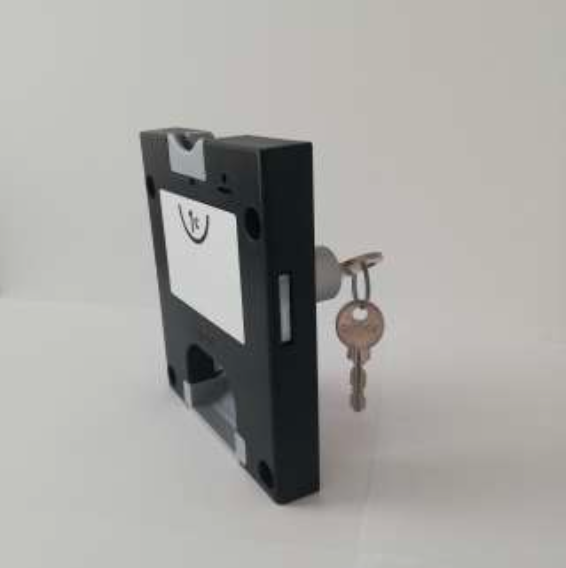 Serrure à monnaie en nylon et acier. Pièce de 1€ récupérable installé sur nos casiers - Le Mobilier Stratifié